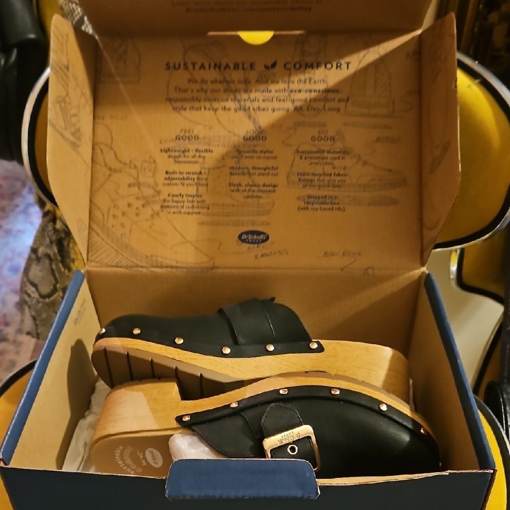 Dr. Scholl's Black Leather Slip-On Clogs with Gold Buckles - Picture 5 of 6